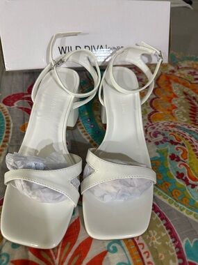 Wild Diva White Ankle-Strap Square-Toe Block Heels NEW - never worn